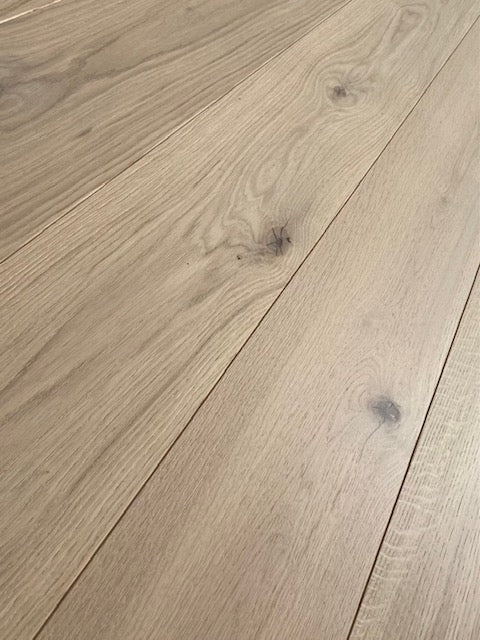 15/4 x 190mm Invisible European Oak Engineered Plank - EFL2045