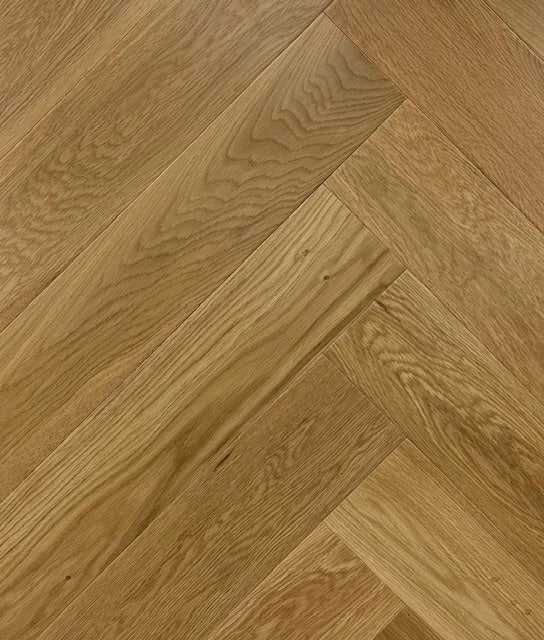 14/3 x 125mm Natural European Oak Herringbone - HB4017